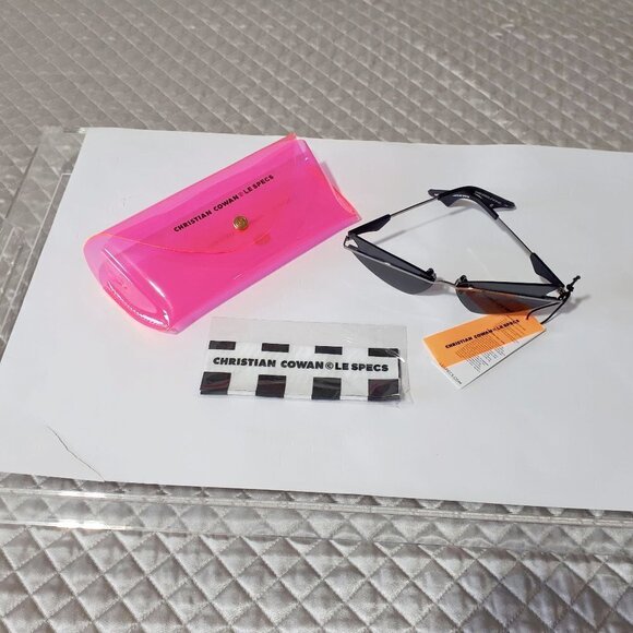 NWT Christian Cowan x Le Specs black cat eye lens sunglasses with shiny chrome - Picture 10 of 10